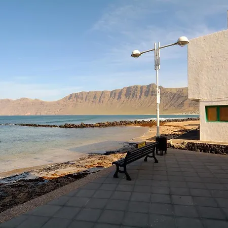 Ocean View Famara Beach Villa Famara