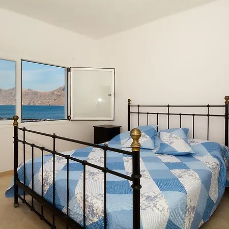 Ocean View Famara Beach Villa